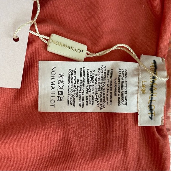 NORMAILLOT AURA SWIMSUIT PITAYA CORAL LAME WET LOOK MACRAMÉ CUT OUT CHEEKY L - Picture 3 of 8